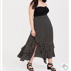 Torrid ruffle, side slit maxi skirt